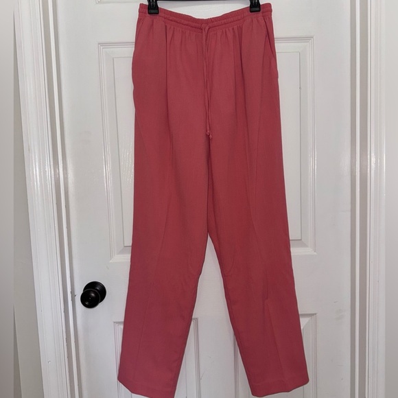 Alfred Dunner Pants - Alfred Dunner Pink Elastic Waistband Lightweight Pants
